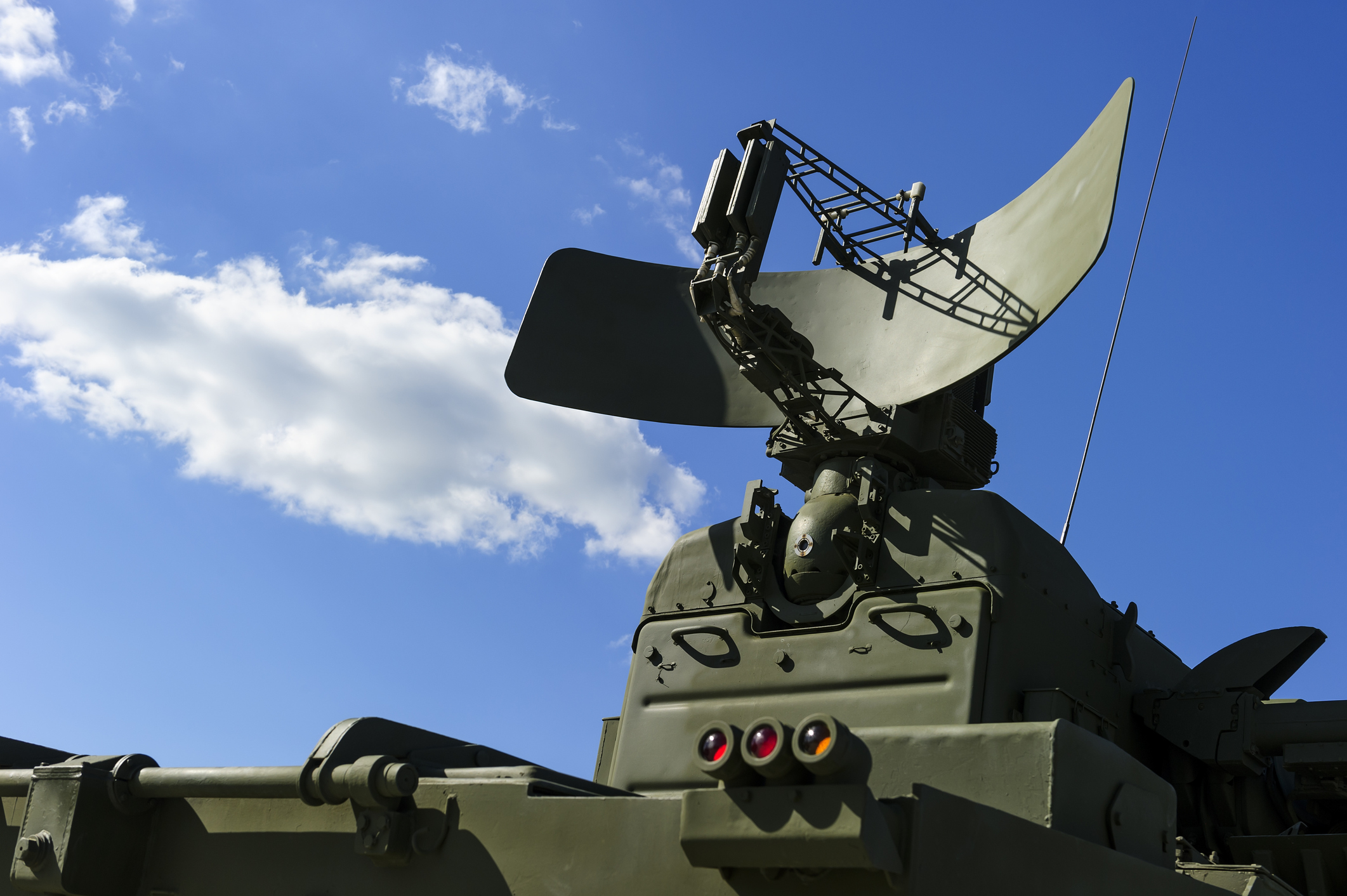 Procurement to Overtake RDT&E Spending in DoD's Electronic Warfare