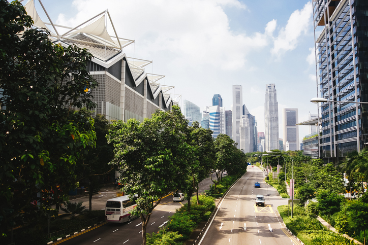Self-Sustainable Smart Cities: the Next Step for Urban Societies